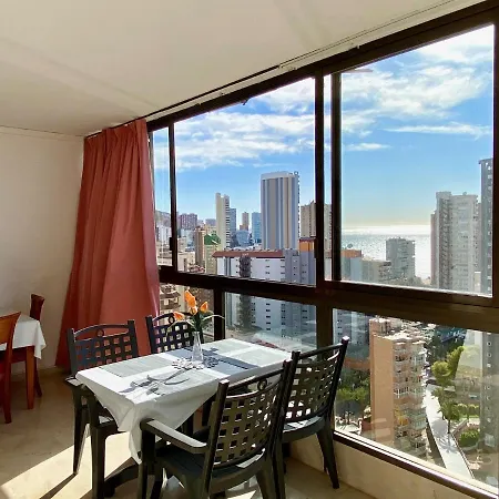 Gemelos 2 Sin Aire Acondicionado - Aloturin アパート *