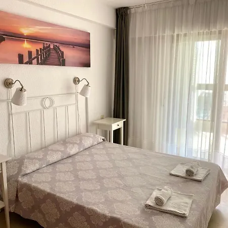 Gemelos 2 Sin Aire Acondicionado - Aloturin アパート ベニドルム