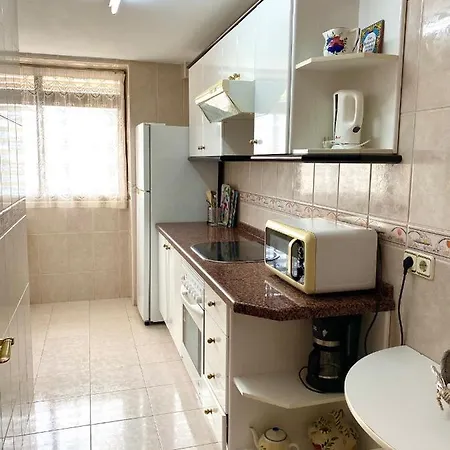 Gemelos 2 Sin Aire Acondicionado - Aloturin アパート