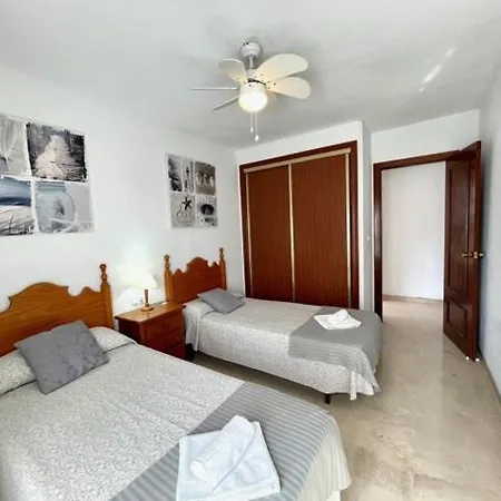 Gemelos 2 Sin Aire Acondicionado - Aloturin アパート ベニドルム