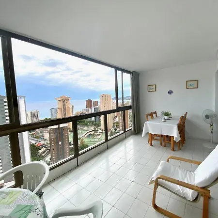 Gemelos 2 Sin Aire Acondicionado - Aloturin アパート