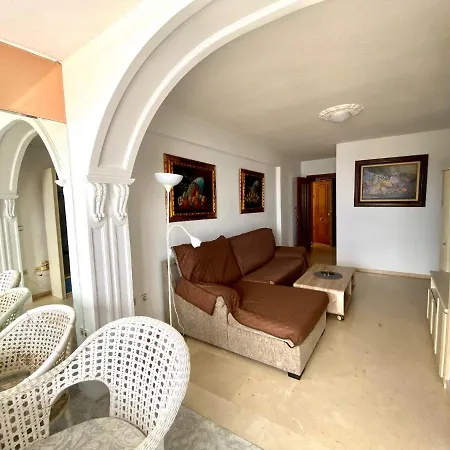 Gemelos 2 Sin Aire Acondicionado - Aloturin ベニドルム