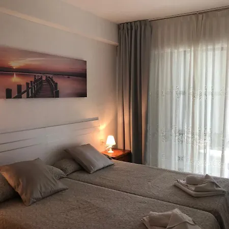 Gemelos 2 Sin Aire Acondicionado - Aloturin アパート ベニドルム