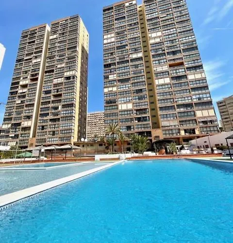 Gemelos 2 Sin Aire Acondicionado - Aloturin * Benidorm