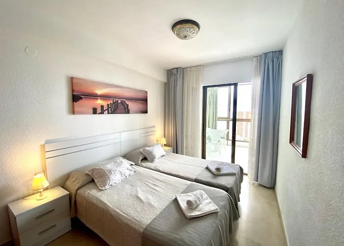 Gemelos 2 Sin Aire Acondicionado - Aloturin Daire Benidorm